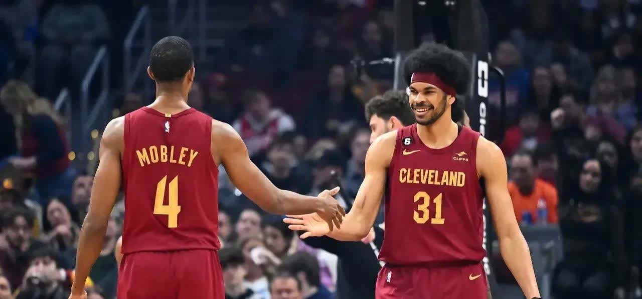 九游体育APP下载-热火主帅赞扬全队合作，连胜步行者领跑东部的简单介绍