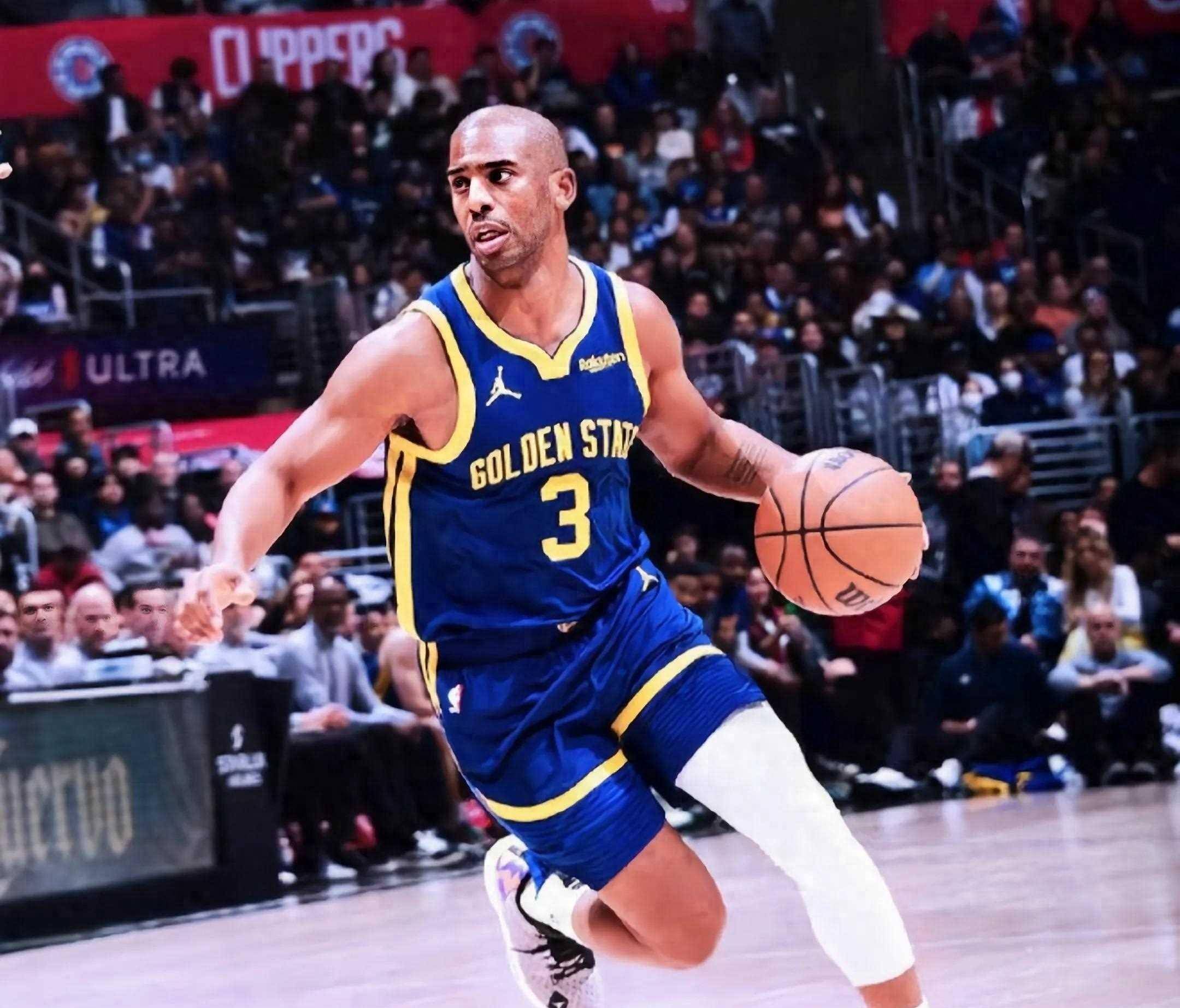 包含克里斯保罗荣膺本场比赛最佳球员的词条