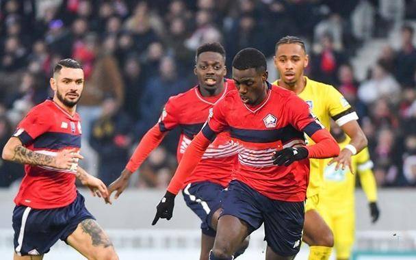 关于里尔主场胜波尔多，保持不败纪录的信息