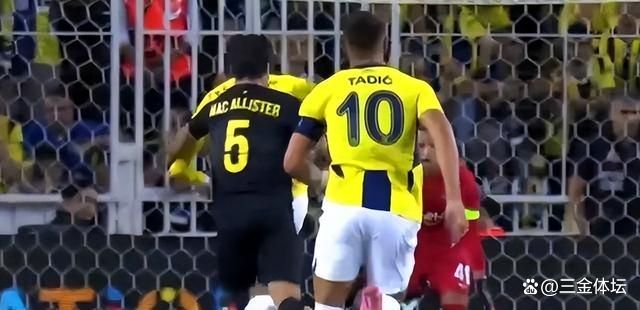 西班牙劲旅再度对决，激烈比赛拉开帷幕