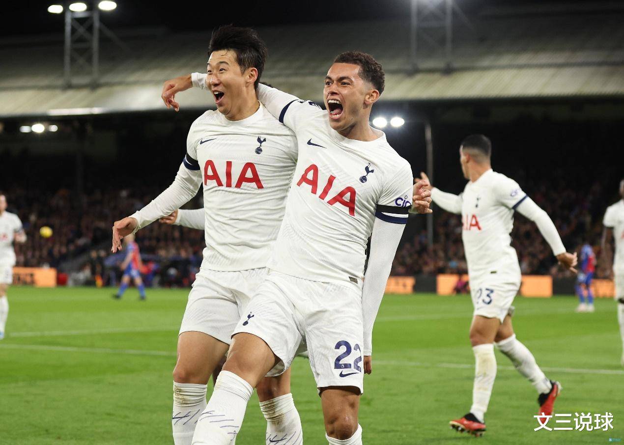 九游娱乐官方网站-关于热刺后防犯错，英超卫冕冠军形势不容乐观的信息