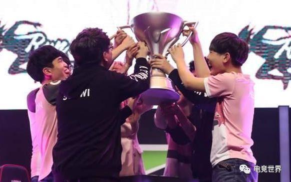 《争冠之路：上港压力山大》的简单介绍