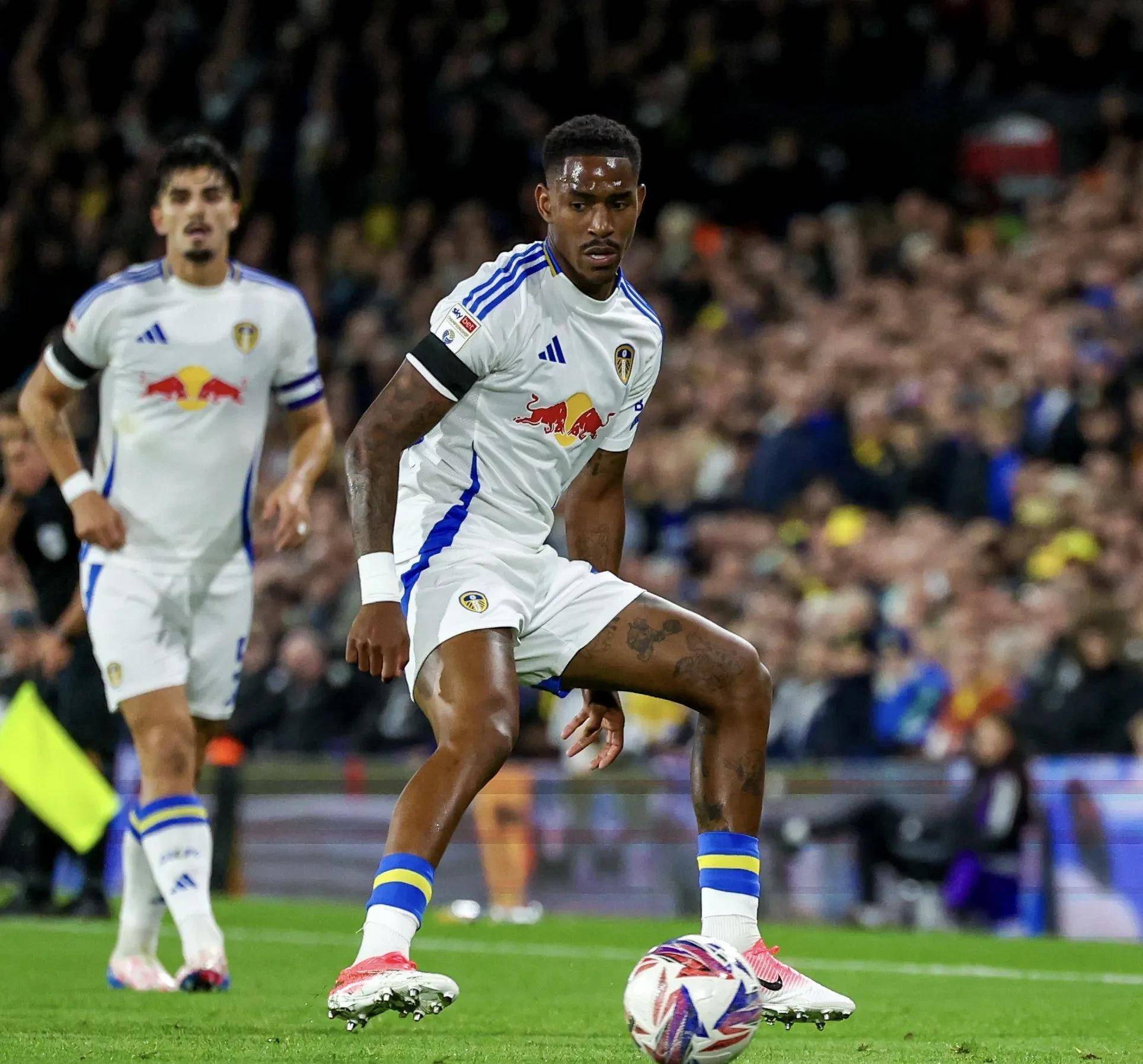 利兹联主场大胜南安普顿，发挥出色