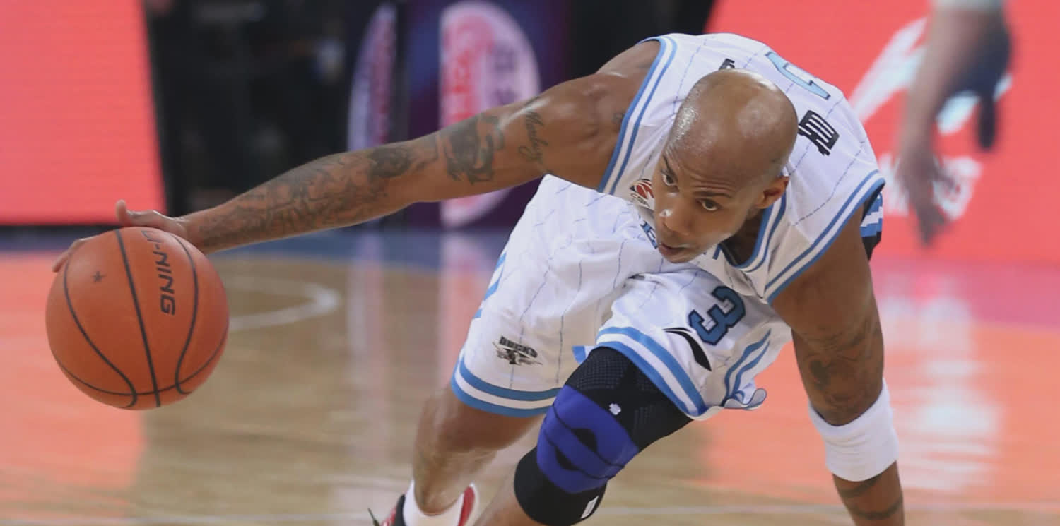 近日职业篮球聚焦男子组决赛的悬念