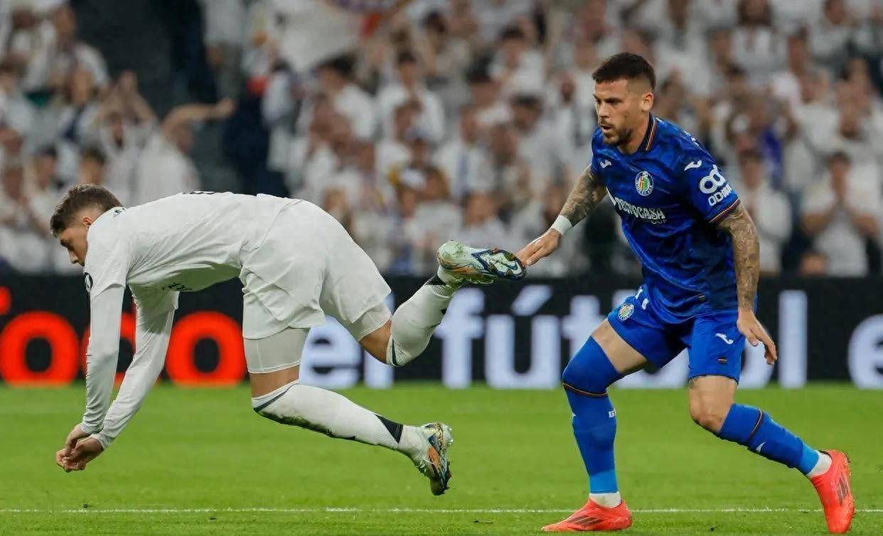 九游体育-赫塔菲客场击败对手，继续胜势