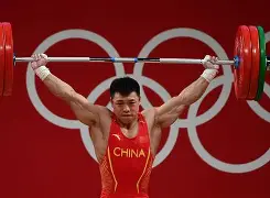 九游娱乐网站-瑞典举重健将鏖战至底，谱写传奇