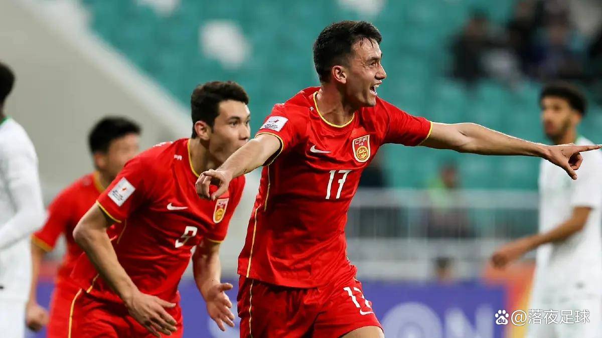 九游娱乐网页-祖国足球队晋级欧国联决赛，球迷狂热支持的简单介绍