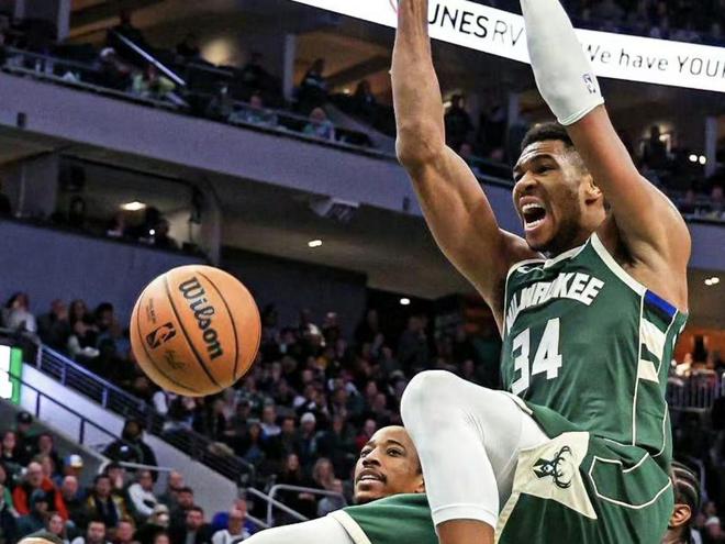 九游中国-快船后卫突破困境迎接雄鹿挑战