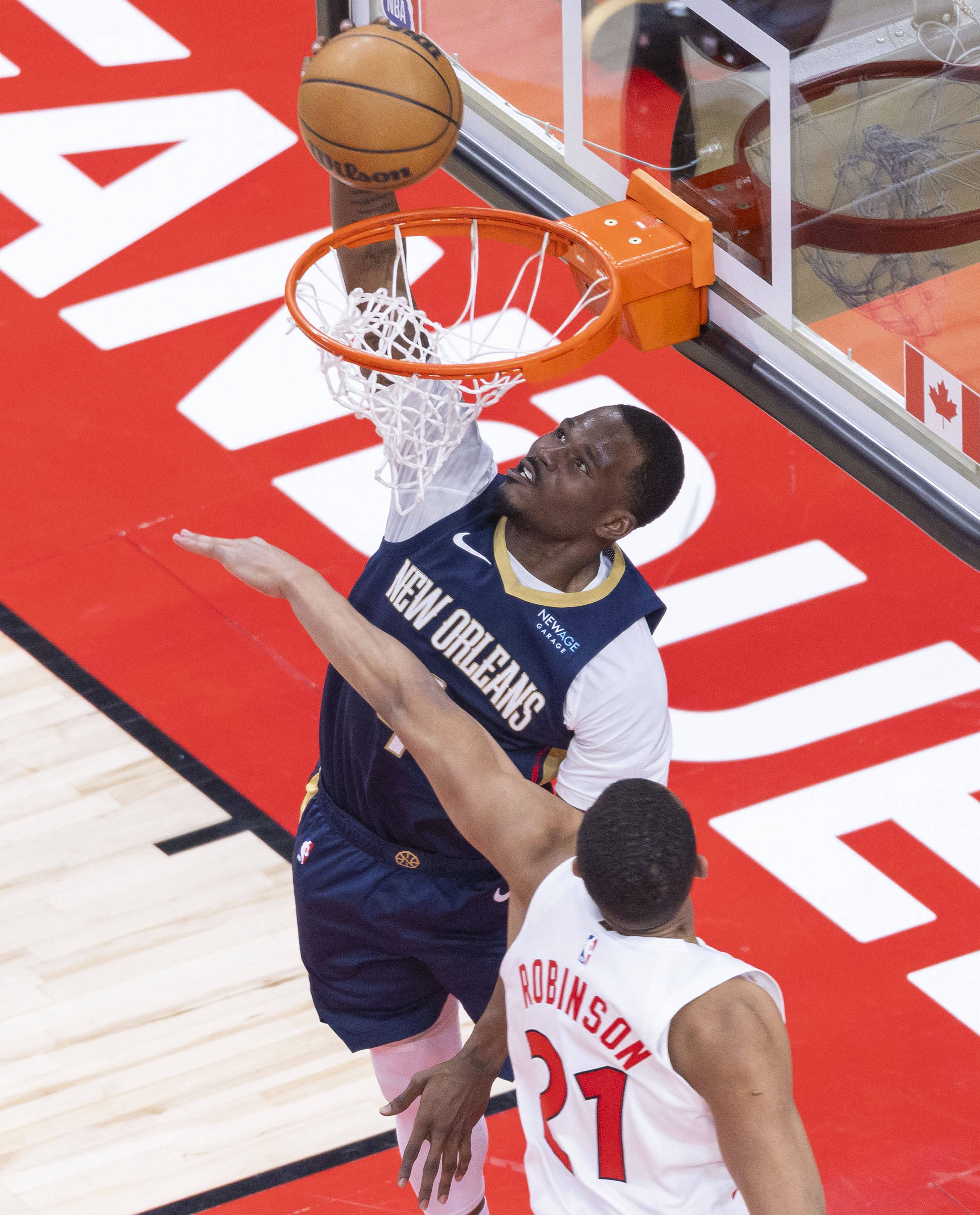 猛龙球员表现出色，带队取得胜利的简单介绍