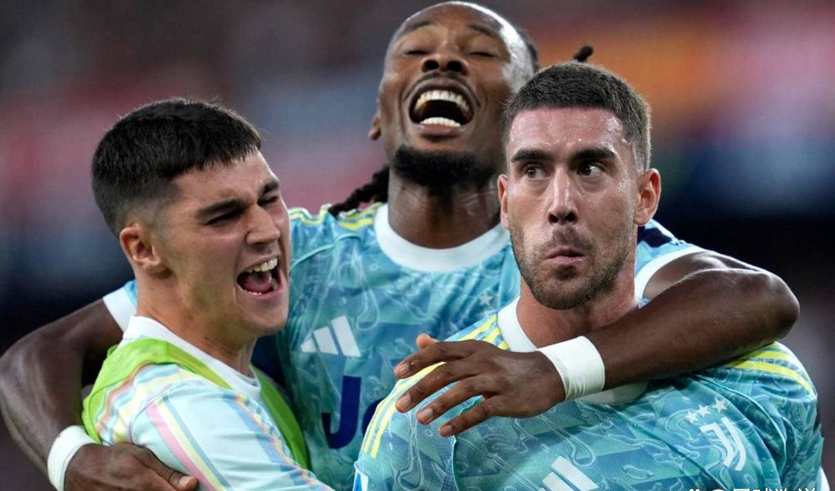 拉齐奥主帅用人得当，球员表现出色助球队逆转成功