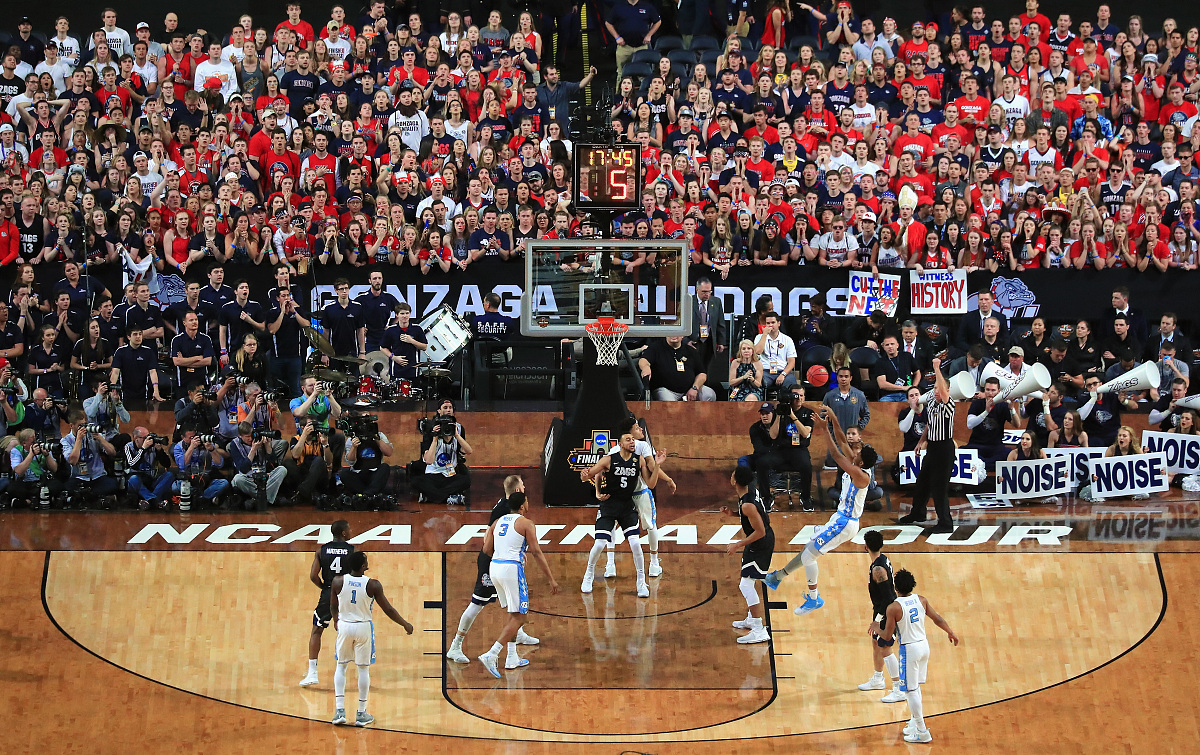 开拓者队主帅满意球队防守